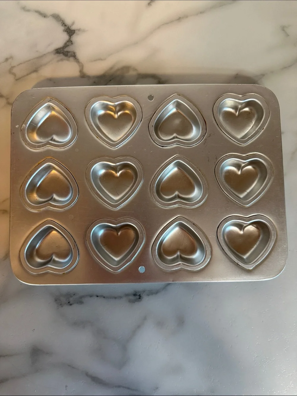 Vintage 1992 Wilton Petite Heart Pan